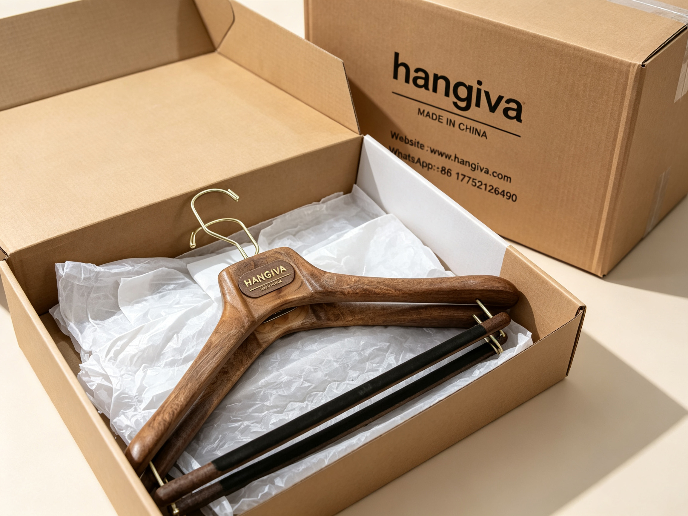 HANGIVA wooden hangers presented in individual protective packaging and branded export cartons.
